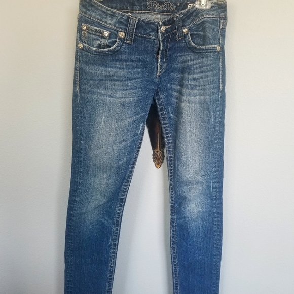 Miss Me Jeans - Picture 1 of 4